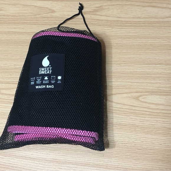 Sweet Sweat Women Waist Trimmer Size M. - Picture 5 of 7